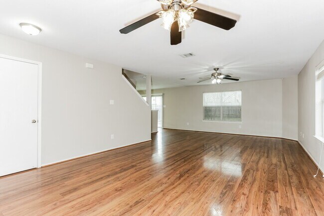 Building Photo - 2026 Times Rd