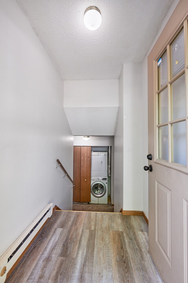 5 Somerset Dr Unit 5, Waconia, MN 55387 Condo for Rent in Waconia, MN