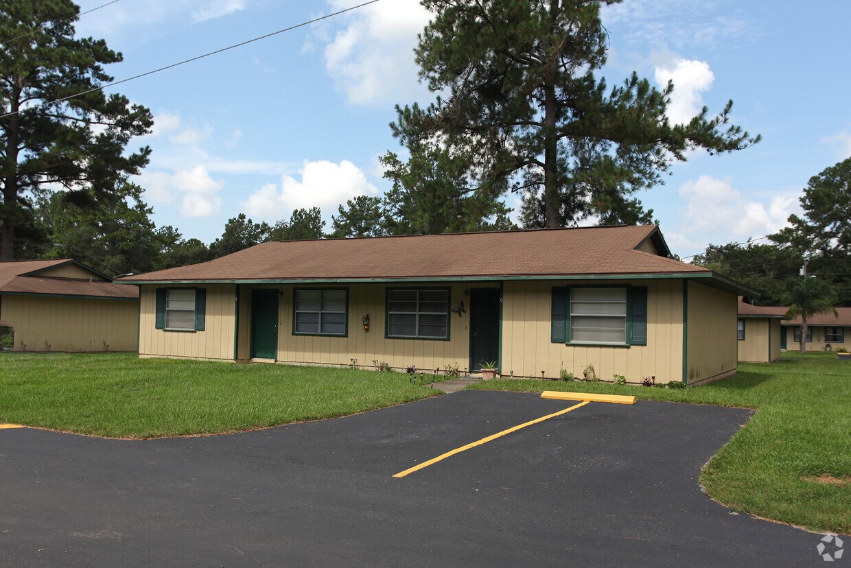 The Villas at Oakdale Apartments in Brooksville, FL