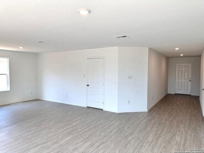 Building Photo - 9263 Honey Mesquite