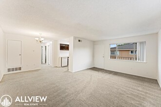 Building Photo - 32128 Paseo Carolina