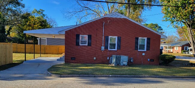 Foto del edificio - 801 Paul St