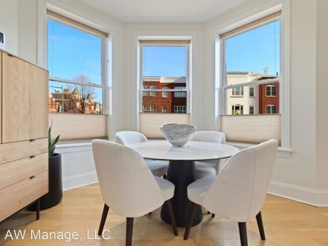 Foto del edificio - 2 br, 2 bath House - 2035 13th St NW Apt 3