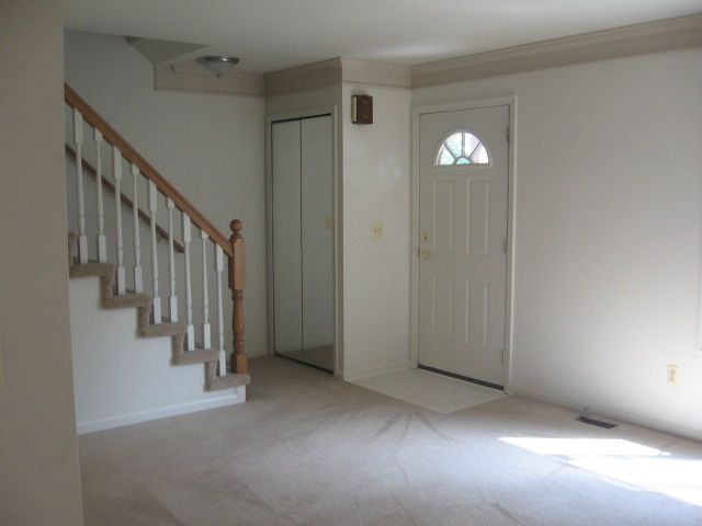 Foto del edificio - 23745 Middlebelt Rd