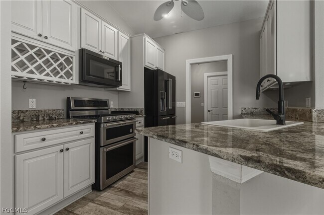 Foto del edificio - 1105 SE 13th St