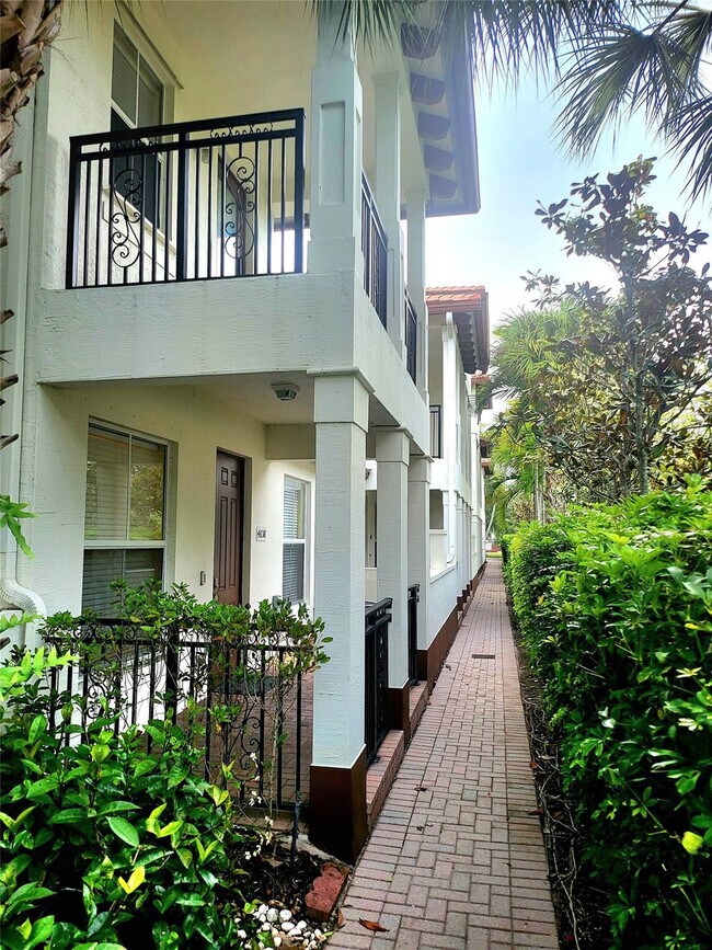 Foto del edificio - 4658 Monarch Way