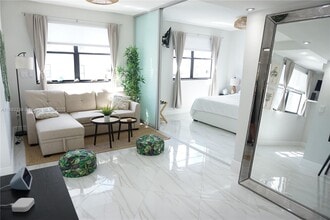 Building Photo - 1390 Ocean Dr