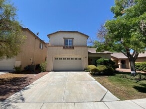 Building Photo - 1401 Woodmore Dr