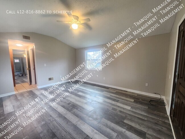 Building Photo - 542 Reed St