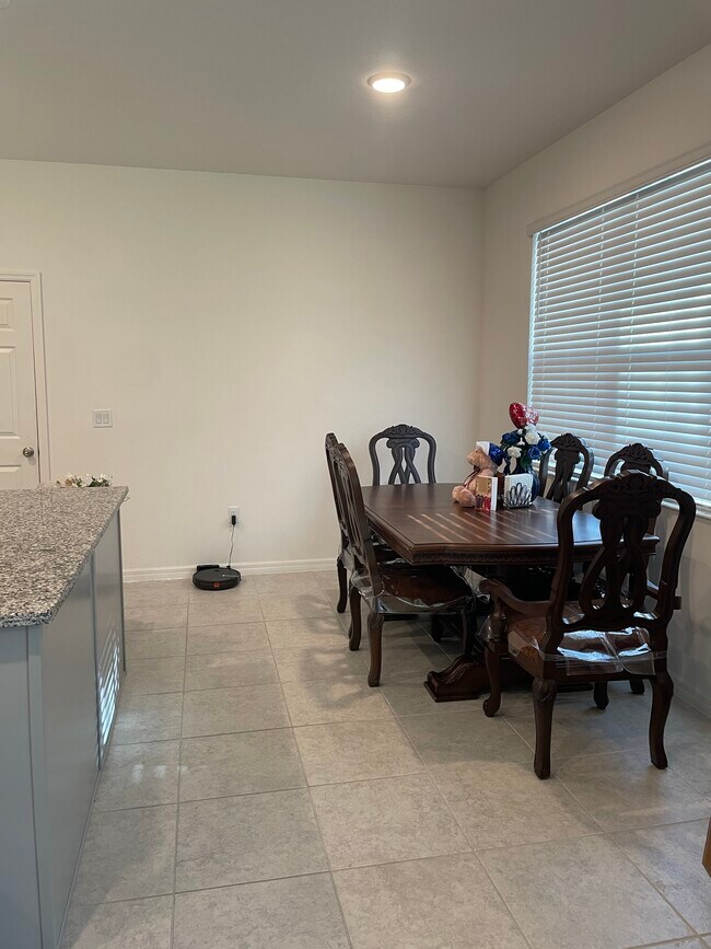 Foto del edificio - 34171 Cinder Way