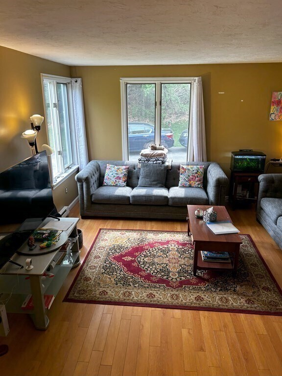 Foto del edificio - 501 Boston Rd