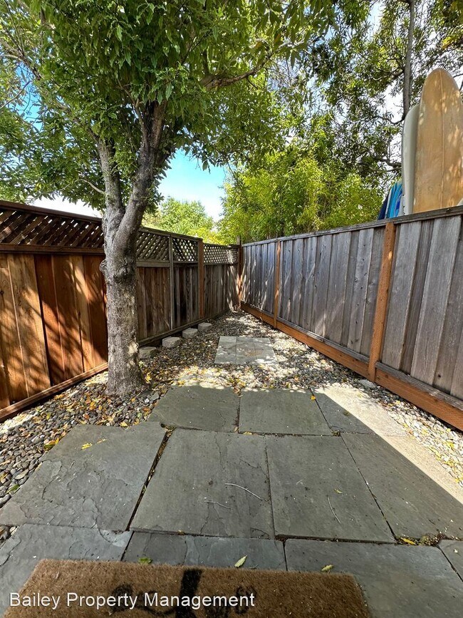 Building Photo - Studio, 1 bath House - 4201 Portola Drive