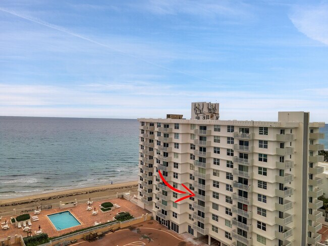 Building Photo - 4511 S Ocean Blvd