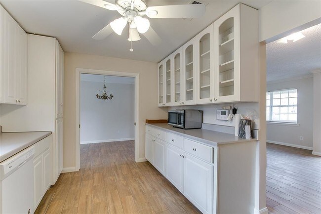 Building Photo - 4529 Merrie Ln