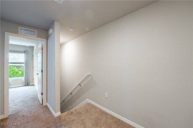 Foto del edificio - 15091 Wildflower Cir