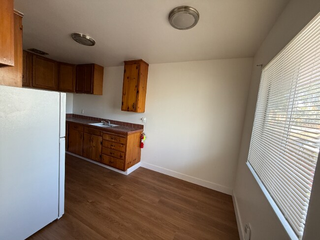 Foto del edificio - 1515 Harmon St