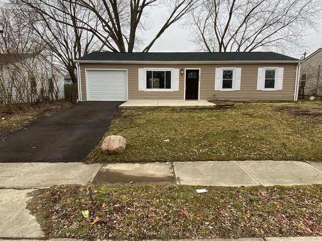 Fully Furnished rental with excellent cent... - Fully Furnished rental with excellent cent... House