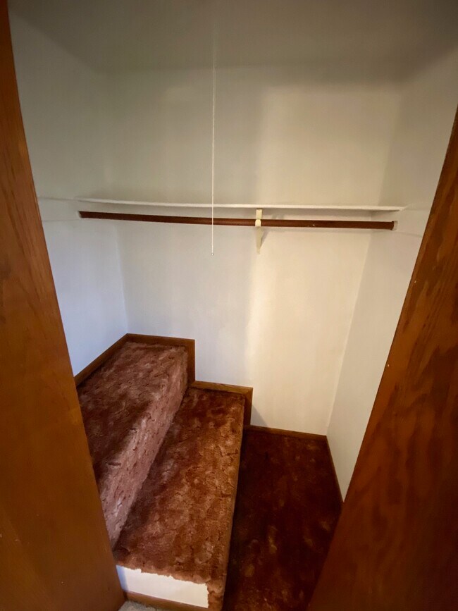 Foto del edificio - 610 12th Ave S