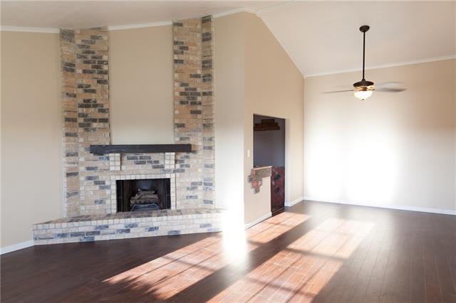 Building Photo - 7921 Aaron Cir