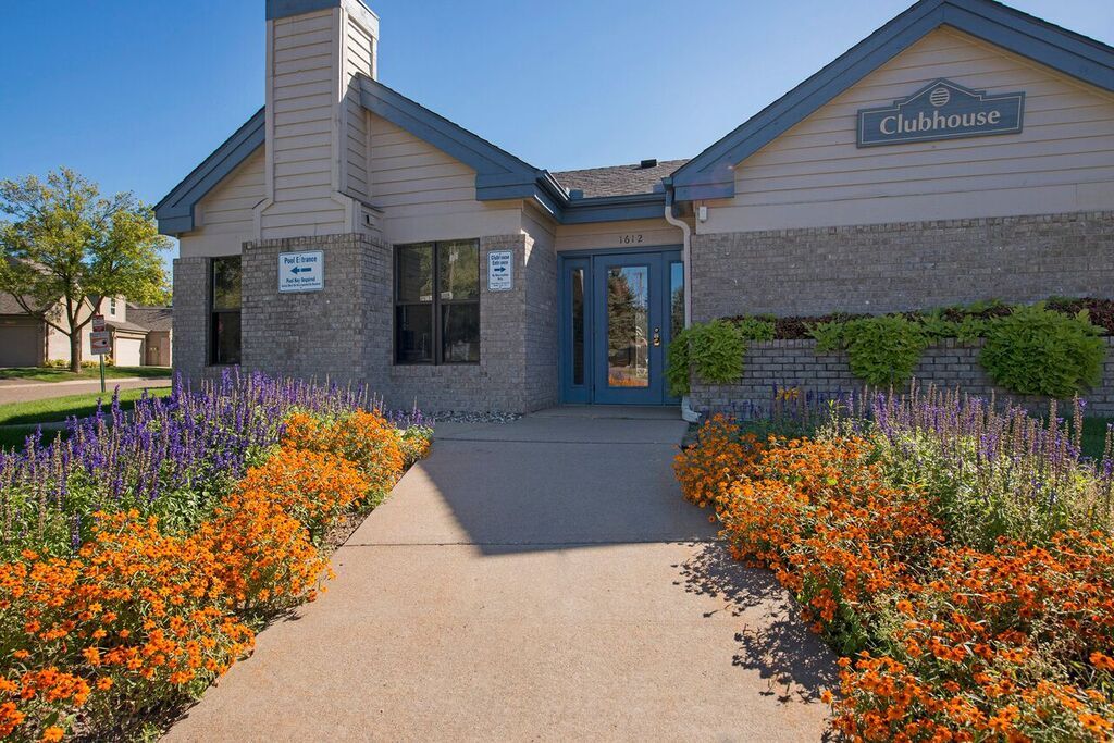 City Gables Apartments 1611 Pleasant St Lauderdale, MN