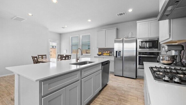 Foto del edificio - 213 Stein Rd