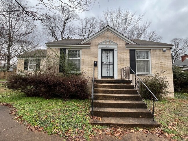 Newly Renovated Unit in Heart of Memphis - Newly Renovated Unit in Heart of Memphis House