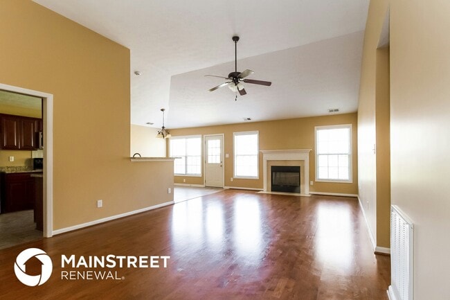 Building Photo - 1911 Belay Way