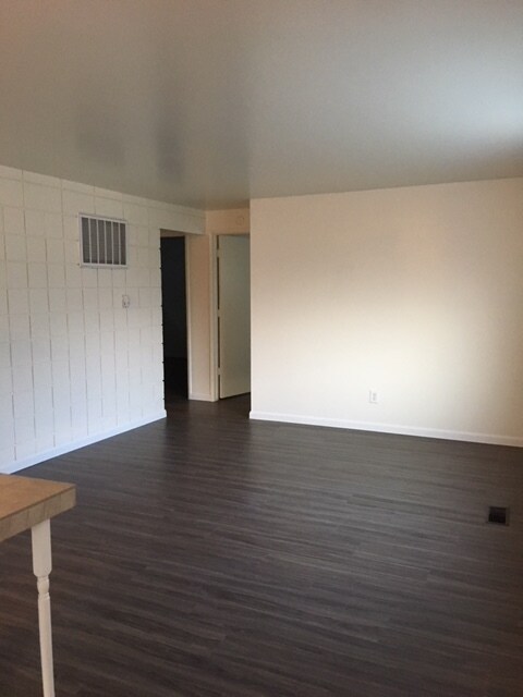 Foto del edificio - 174 N Canyon Rd
