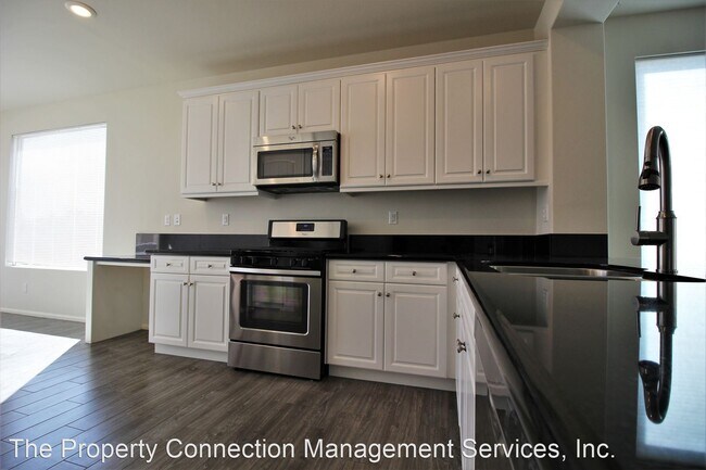 Building Photo - 2 br, 2 bath House - 19144 Doral St.