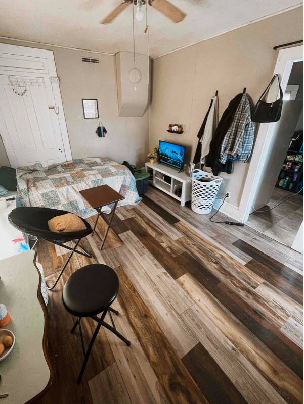 Foto del edificio - 104 E Boston Ave