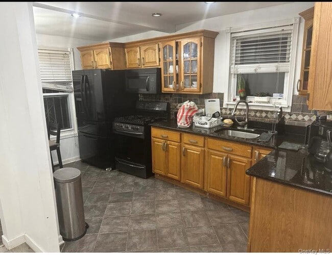 Foto del edificio - 109-73 203rd St