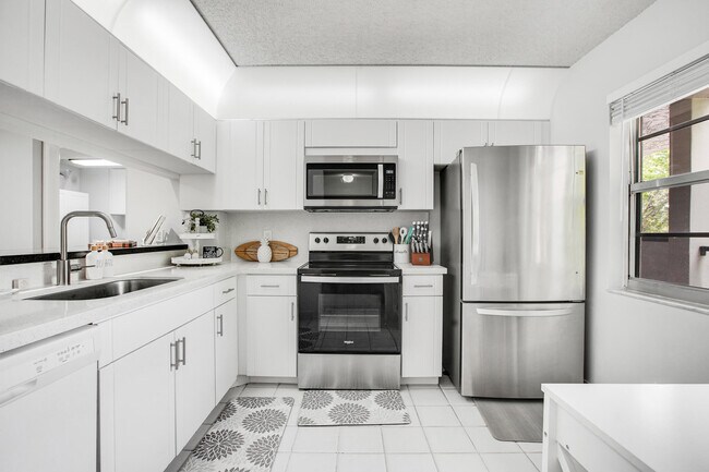 Foto del edificio - 4191 Cypress Reach Ct