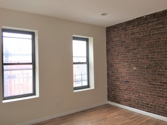 Foto del edificio - 552 W 184th St