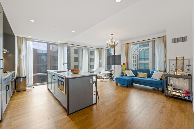 Foto del edificio - 2 Shore Ln