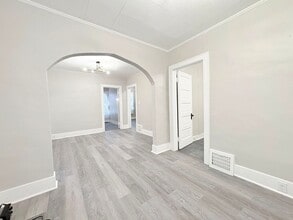 Building Photo - 2626 N Ontario St