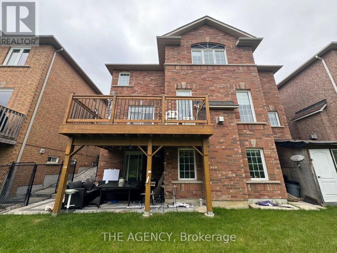 19 Edward Jeffreys Ave, Markham, ON L6E 0B4 House for Rent in Markham