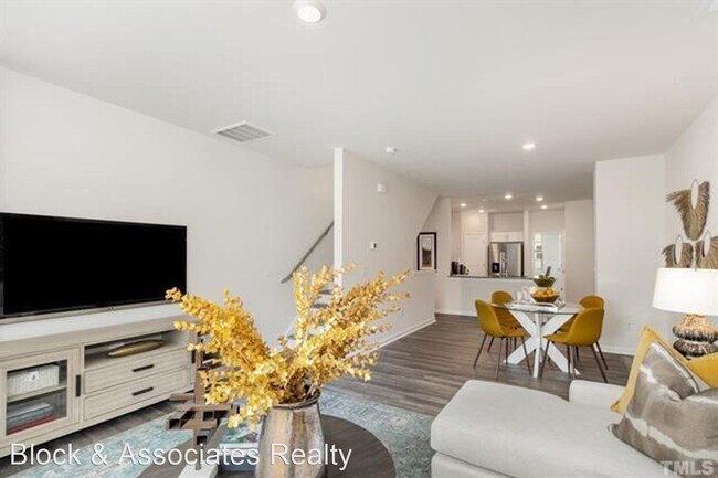 Foto del edificio - 3 br, 2.5 bath House - 5004 Jayden Dr.