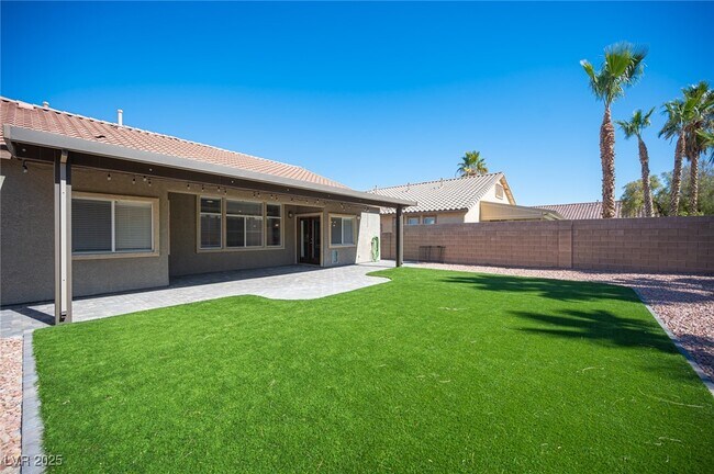 Foto del edificio - 11119 River Hills Ln