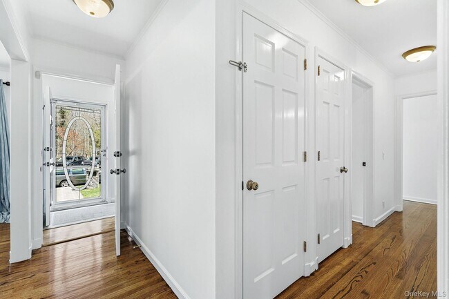 Foto del edificio - 317 Hornidge Rd