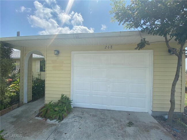 Foto del edificio - 266-268 SW 2nd Terrace