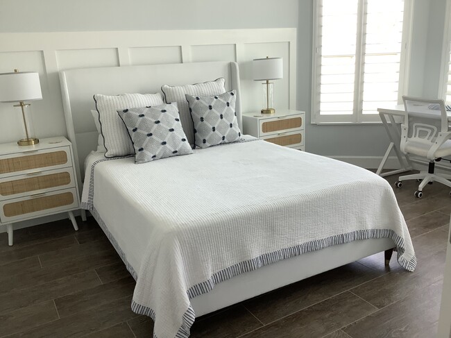 Foto del edificio - 424 Tropics Ave