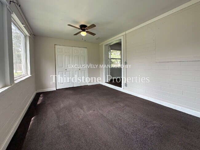 Building Photo - 6371 Ricker Rd