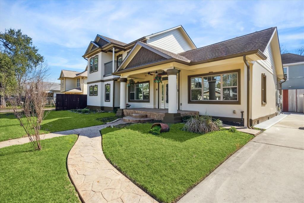 Foto principal - 4708 McKinney St