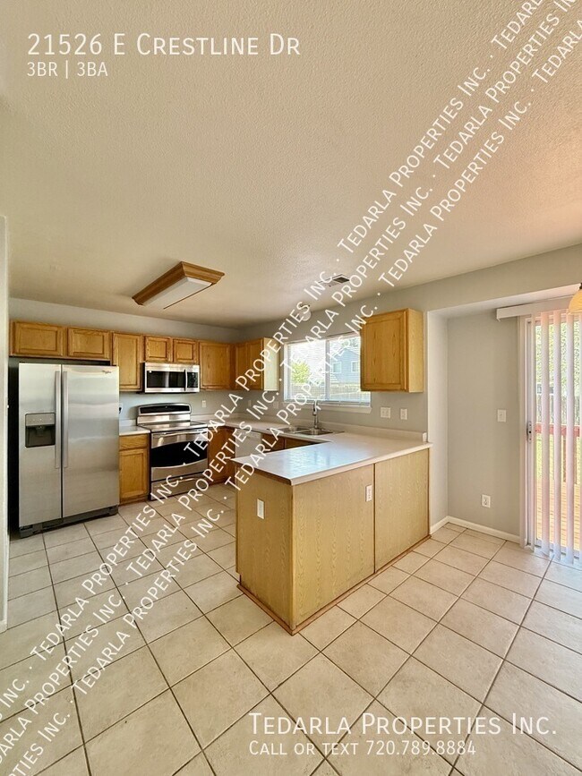Foto del edificio - 21526 E Crestline Dr