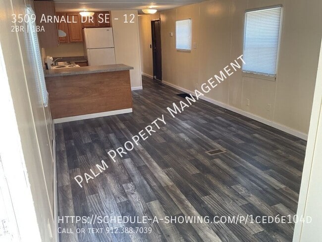 Foto del edificio - 3509 Arnall Dr