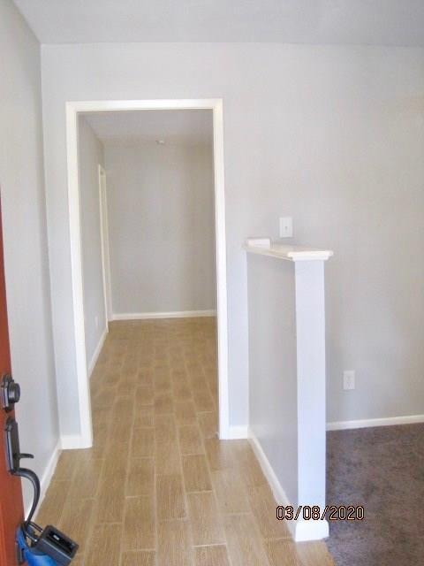 Foto del edificio - 16011 Hickory Knoll Dr