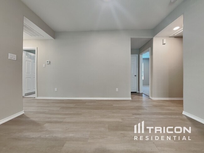 Building Photo - 17552 Rosewood Manor Lane New Caney TX