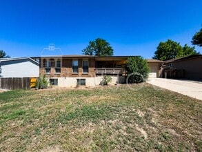 Building Photo - 6350 Okeechobee Pl