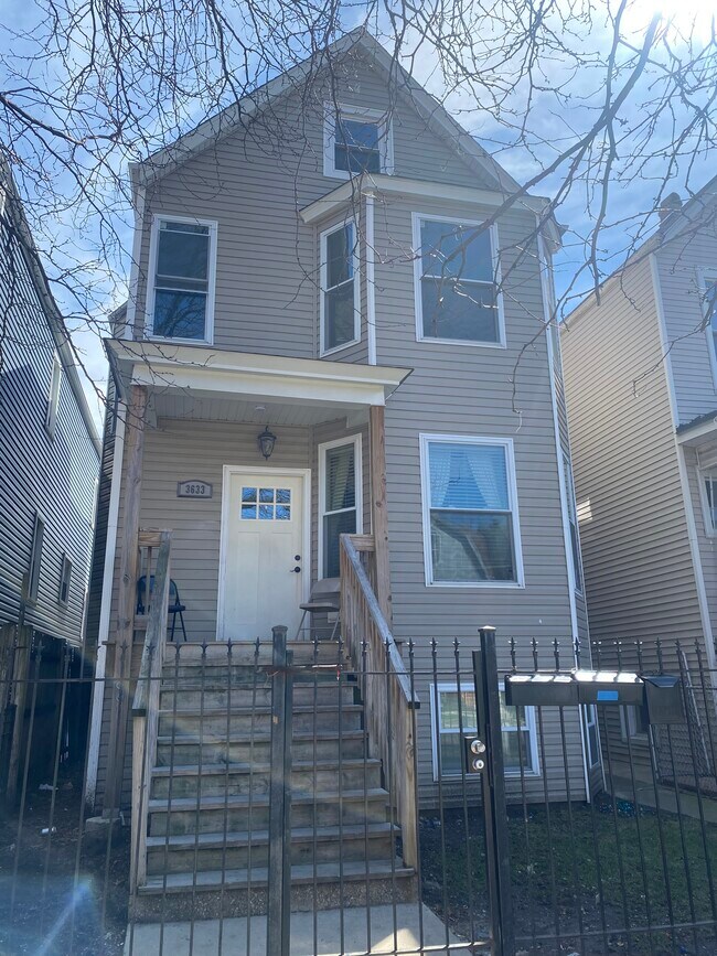 Foto del edificio - 3633 W Palmer St