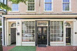 Building Photo - 710 Caroline St